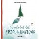LA SOLEDAD DEL ÁRBOL DE NAVIDAD